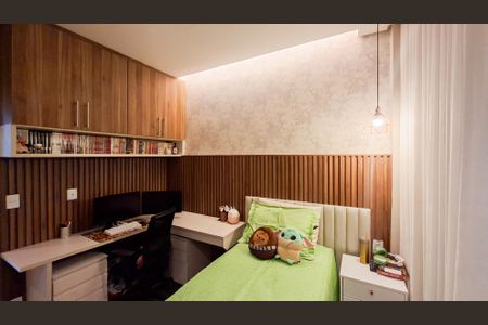 Apartamento para alugar com 220m², 3 quartos e 2 vagasQuarto 1