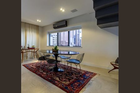 Apartamento à venda com 3 quartos, 251m² em Itaim Bibi, São Paulo