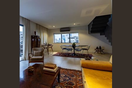 Apartamento à venda com 3 quartos, 251m² em Itaim Bibi, São Paulo