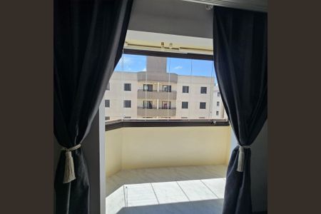 Apartamento à venda com 74m², 3 quartos e 1 vagaFoto 08