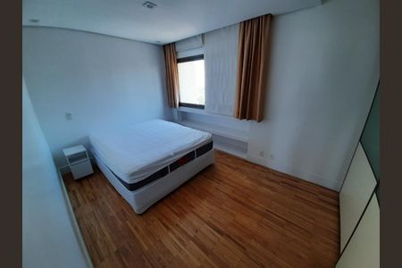 Apartamento à venda com 147m², 3 quartos e 3 vagas