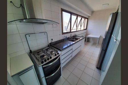 Apartamento à venda com 147m², 3 quartos e 3 vagas