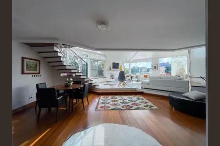 Apartamento para alugar com 3 quartos, 488m² em Real Parque, São Paulo