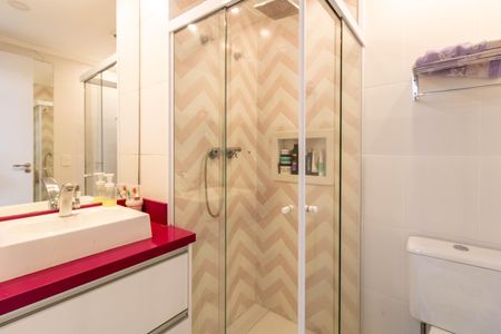 Apartamento à venda com 122m², 3 quartos e 2 vagasBanheiro da Suíte 2