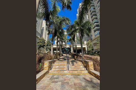 Apartamento à venda com 122m², 3 quartos e 2 vagasFachada