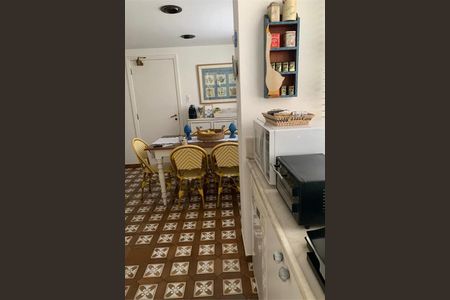 Apartamento para alugar com 3 quartos, 281m² em Cerqueira César, São Paulo