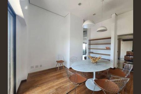 Apartamento para alugar com 4 quartos, 345m² em Vila Progredior, São Paulo