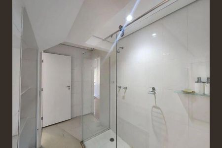 Apartamento para alugar com 4 quartos, 345m² em Vila Progredior, São Paulo