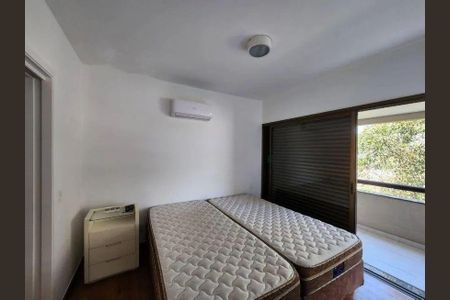 Apartamento para alugar com 4 quartos, 345m² em Vila Progredior, São Paulo