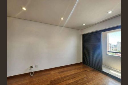 Apartamento para alugar com 4 quartos, 345m² em Vila Progredior, São Paulo