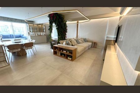 Apartamento à venda com 2 quartos, 140m² em Campo Belo, São Paulo