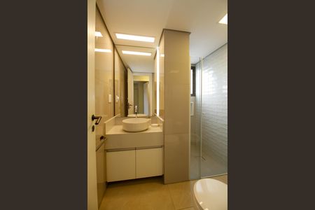 Apartamento à venda com 84m², 2 quartos e 2 vagasBanheiro