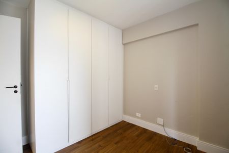 Apartamento à venda com 84m², 2 quartos e 2 vagasQuarto 2