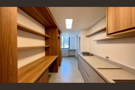 Apartamento à venda com 134m², 3 quartos e 2 vagasCozinha