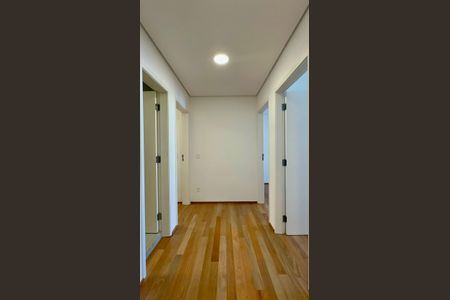 Apartamento à venda com 134m², 3 quartos e 2 vagasCorredor