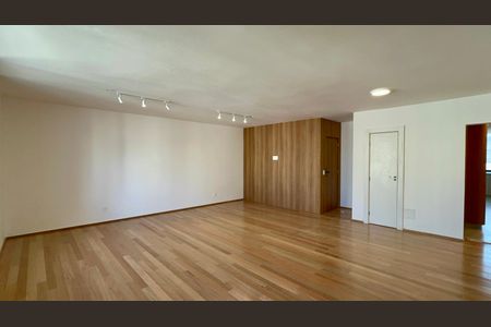 Apartamento à venda com 134m², 3 quartos e 2 vagasSala