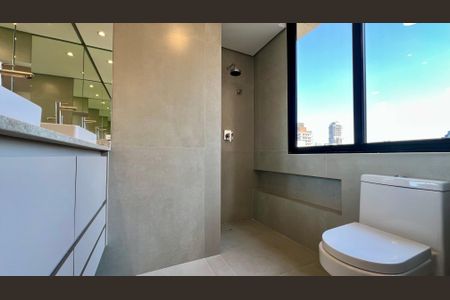 Apartamento à venda com 134m², 3 quartos e 2 vagasBanheiro da Suíte 2