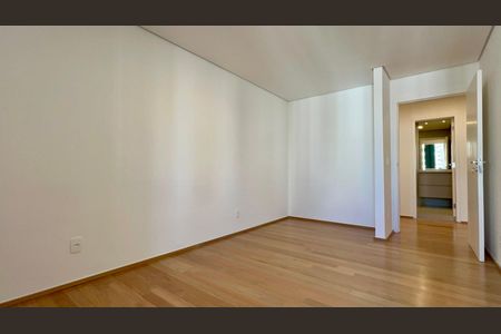 Apartamento à venda com 134m², 3 quartos e 2 vagasQuarto