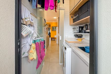 Apartamento à venda com 91m², 2 quartos e 1 vagaÁrea de Serviço