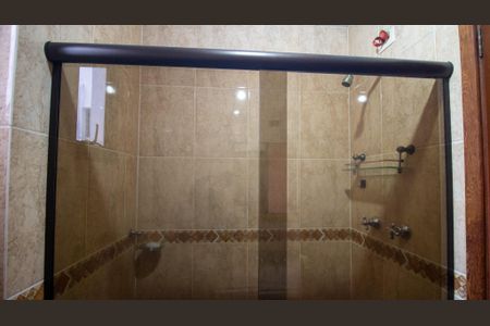 Apartamento à venda com 95m², 3 quartos e 2 vagas Apartamento à venda com 95m², 3 quartos e 2 vagasBanheiro da Suíte