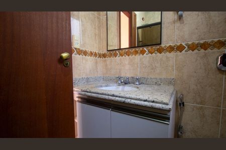 Apartamento à venda com 95m², 3 quartos e 2 vagas Apartamento à venda com 95m², 3 quartos e 2 vagasBanheiro da Suíte