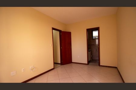 Apartamento à venda com 95m², 3 quartos e 2 vagas Apartamento à venda com 95m², 3 quartos e 2 vagasSuíte