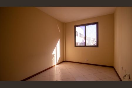 Apartamento à venda com 95m², 3 quartos e 2 vagas Apartamento à venda com 95m², 3 quartos e 2 vagasSuíte