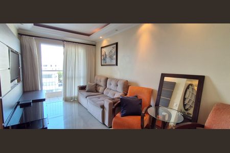 Apartamento à venda com 69m², 3 quartos e 1 vaga Apartamento à venda com 69m², 3 quartos e 1 vagaSala