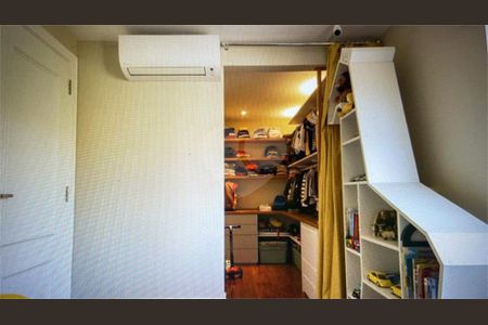 Apartamento à venda com 3 quartos, 203m² em Vila Progredior, São Paulo