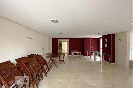 Apartamento para alugar com 60m², 2 quartos e sem vagaÁrea comum - Salão de festas