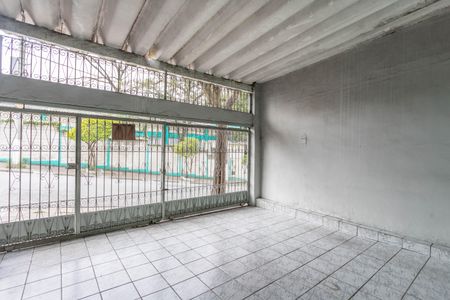 Casa à venda com 118m², 2 quartos e 2 vagas Casa à venda com 118m², 2 quartos e 2 vagasGaragem