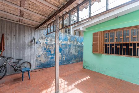 Casa à venda com 118m², 2 quartos e 2 vagas Casa à venda com 118m², 2 quartos e 2 vagasÁrea de serviço