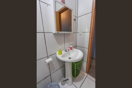 Casa à venda com 118m², 2 quartos e 2 vagas Casa à venda com 118m², 2 quartos e 2 vagasBanheiro