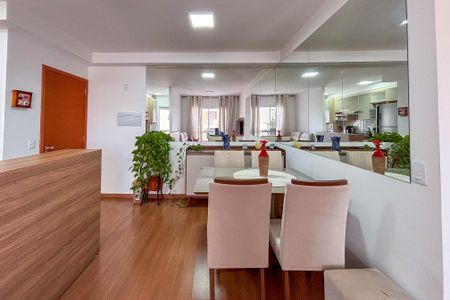 Sala de apartamento para alugar com 2 quartos, 47m² em Jardim Boa Vista (zona Oeste), São Paulo