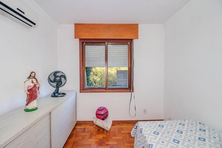 Quarto 2 de apartamento à venda com 3 quartos, 90m² em Jardim Itu, Porto Alegre