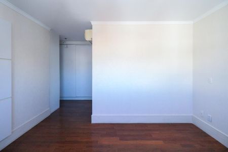 Apartamento para alugar com 243m², 4 quartos e 4 vagas Apartamento para alugar com 243m², 4 quartos e 4 vagasSuíte 2