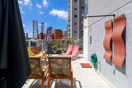 Apartamento à venda com 142m², 2 quartos e 2 vagas Apartamento à venda com 142m², 2 quartos e 2 vagasGarden