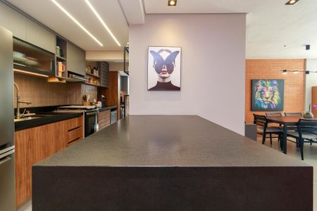 Apartamento à venda com 142m², 2 quartos e 2 vagas Apartamento à venda com 142m², 2 quartos e 2 vagasCozinha