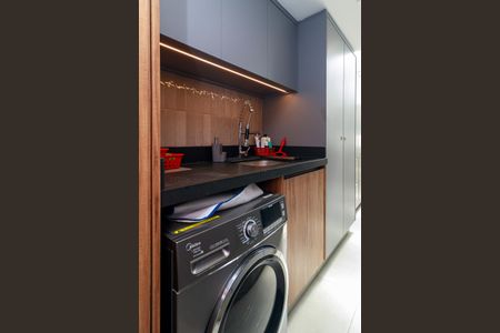 Apartamento à venda com 142m², 2 quartos e 2 vagas Apartamento à venda com 142m², 2 quartos e 2 vagasÁrea de Serviço