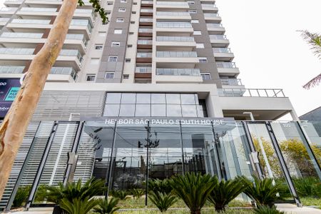 Apartamento à venda com 142m², 2 quartos e 2 vagas Apartamento à venda com 142m², 2 quartos e 2 vagasFachada