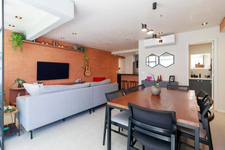 Apartamento à venda com 142m², 2 quartos e 2 vagas Apartamento à venda com 142m², 2 quartos e 2 vagasSala