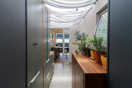 Apartamento à venda com 142m², 2 quartos e 2 vagas Apartamento à venda com 142m², 2 quartos e 2 vagasÁrea de Serviço