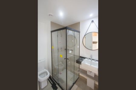 Banheiro de kitnet/studio à venda com 1 quarto, 24m² em Jardim das Acacias, São Paulo