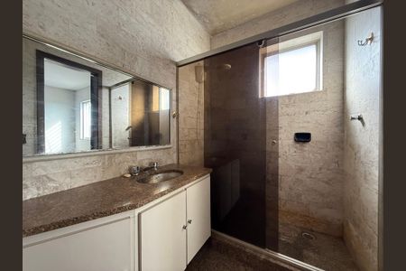 Apartamento à venda com 4 quartos, 420m² em Grajaú, Belo Horizonte