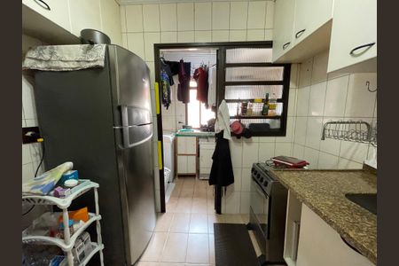 Apartamento à venda com 84m², 3 quartos e 2 vagasCozinha