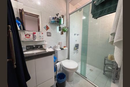 Apartamento à venda com 84m², 3 quartos e 2 vagasBanheiro da Suíte 