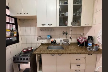 Apartamento à venda com 84m², 3 quartos e 2 vagasCozinha