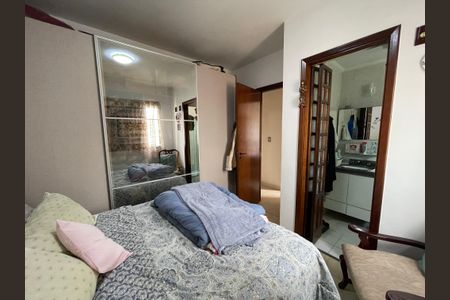 Apartamento à venda com 84m², 3 quartos e 2 vagasQuarto 2