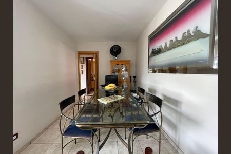Apartamento à venda com 84m², 3 quartos e 2 vagasSala