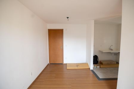 Sala de apartamento para alugar com 2 quartos, 50m² em Campo Grande, Rio de Janeiro
